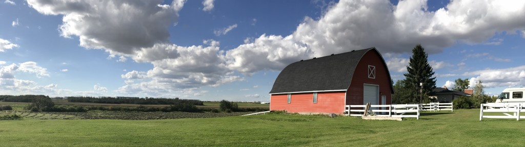 Red Barn Studios is Located In the Linda Vista community in Leduc County. 